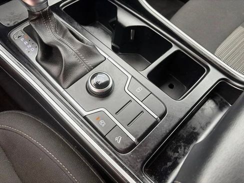 Used 2021 Kia Sorento LX FWD image 25