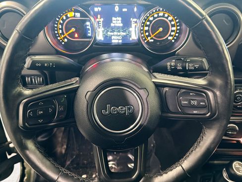 Used 2021 Jeep Wrangler Sport AWD/4WD image 17
