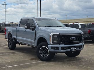 Used 2024 Ford F250 Lariat w/ Lariat Ultimate Package AWD/4WD video 1