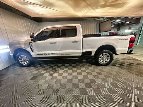 Used 2024 Ford F250 Lariat w/ Lariat Ultimate Package image 5