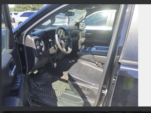 Used 2025 Chevrolet Silverado 1500 Custom RWD image 5