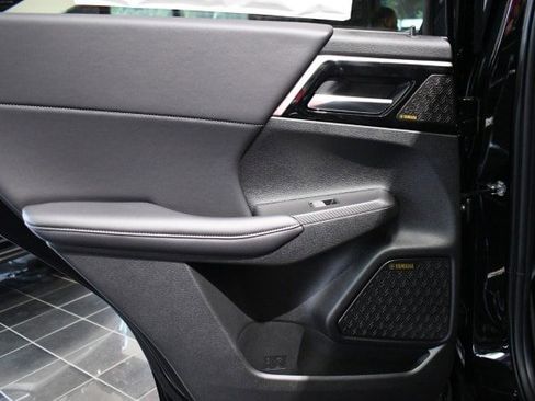 New 2026 Mitsubishi Outlander SE AWD/4WD image 21