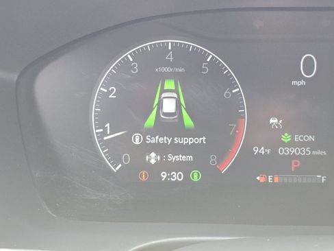 Used 2025 Honda HR-V Sport image 10