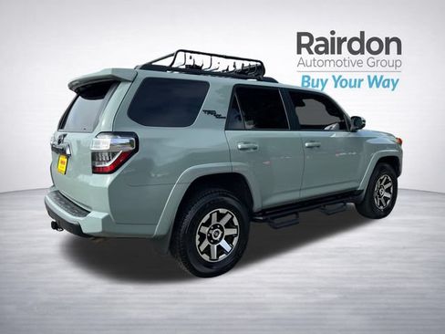 Used 2023 Toyota 4Runner TRD Off-Road Premium w/ Moonroof Package AWD/4WD image 7