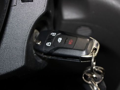 Used 2023 Ford Transit 350 XLT image 30