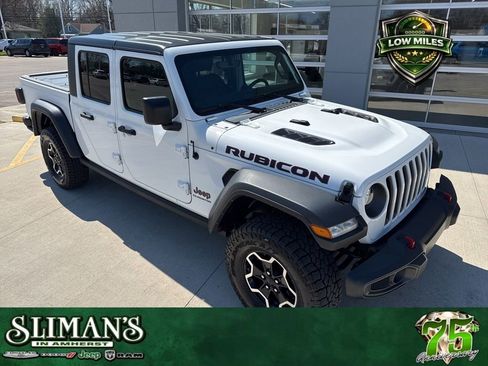 Used 2022 Jeep Gladiator Rubicon w/ Cold Weather Group AWD/4WD image 1