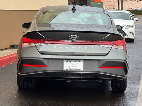 New 2026 Hyundai Elantra Sport image 6