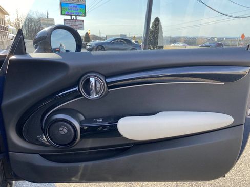 Used 2016 MINI Cooper S image 14