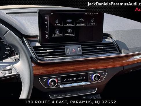 Used 2023 Audi Q5 2.0T Premium w/ Convenience Package AWD/4WD image 6
