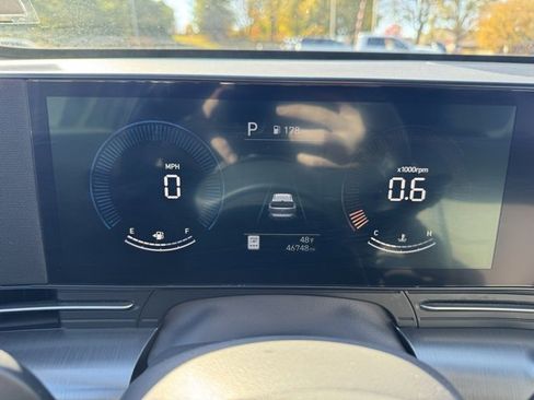 Used 2024 Hyundai Kona SEL image 20