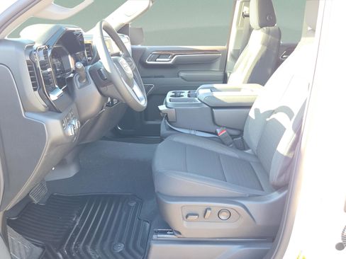 New 2026 GMC Sierra 1500 Pro w/ Pro Value Package image 2