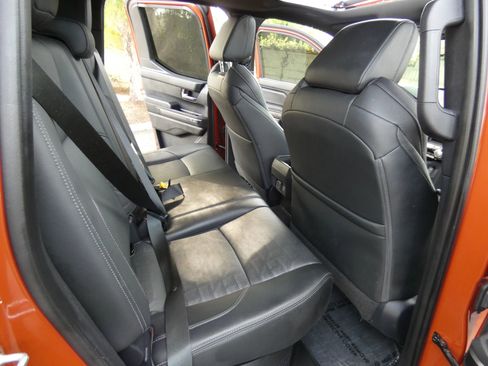 Used 2025 Toyota Tacoma TRD Off-Road w/ TRD Off Road Premium Package image 37