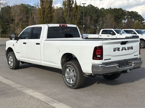 Used 2025 RAM 3500 Big Horn AWD/4WD image 6