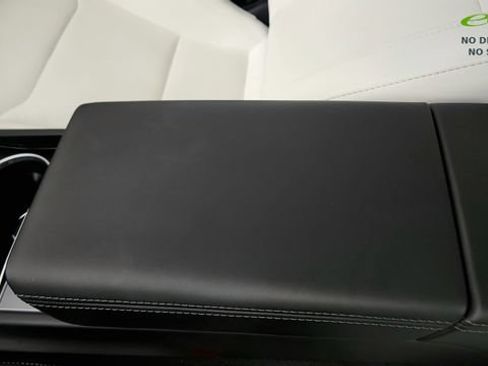 Used 2024 Tesla Model 3 Long Range RWD image 73