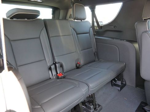 New 2026 GMC Yukon XL Elevation AWD/4WD image 29