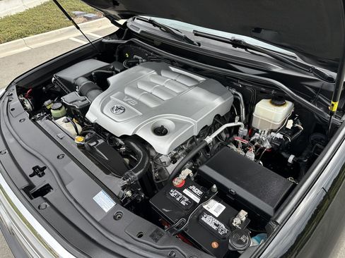 Used 2015 Toyota Land Cruiser image 31