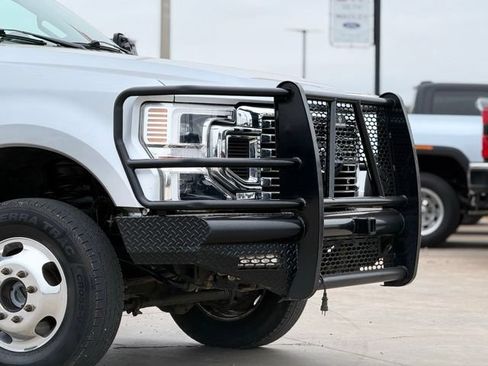 Used 2022 Ford F350 Lariat w/ Lariat Ultimate Package AWD/4WD image 7