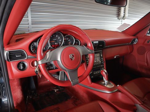 Used 2009 Porsche 911 Carrera RWD image 4