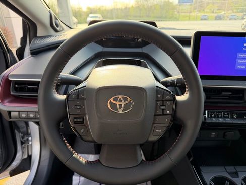 New 2026 Toyota Prius Plug-In Hybrid FWD image 8