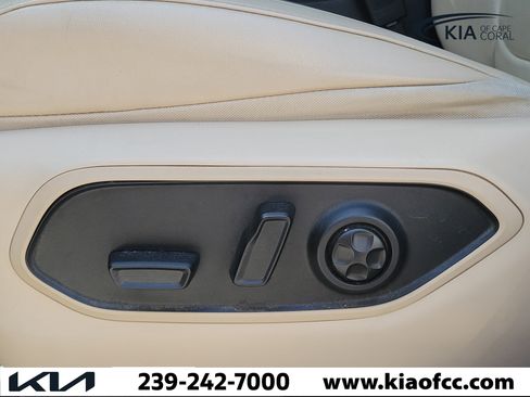 Used 2022 Jeep Grand Cherokee L Limited image 15