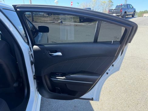 Used 2022 Dodge Charger R/T image 32