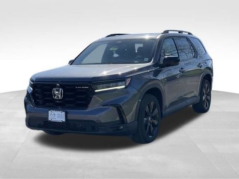 Used 2025 Honda Pilot Black Edition image 2