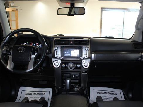 Used 2015 Toyota 4Runner SR5 Premium AWD/4WD image 14
