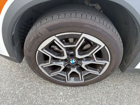 Used 2025 BMW X2 xDrive28i image 11