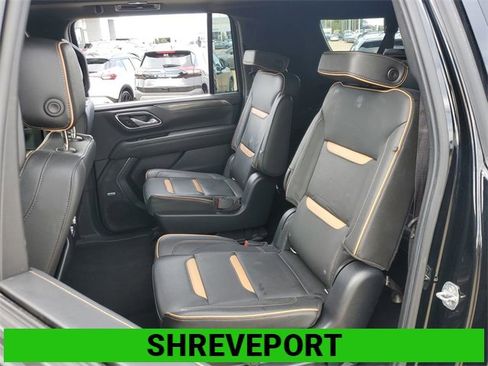 Used 2022 GMC Yukon XL AT4 image 26