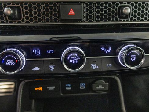 Used 2025 Honda Civic Sport image 23