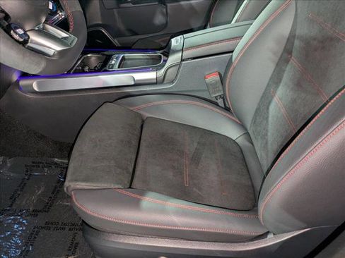 New 2026 Mercedes-Benz GLB 35 AMG 4MATIC image 4