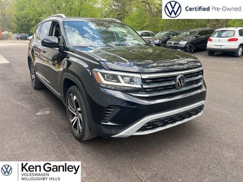 Used 2023 Volkswagen Atlas SEL AWD/4WD image 3