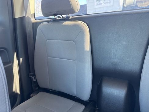 Used 2019 Chevrolet Colorado W/T image 28