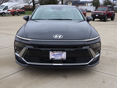 Used 2025 Hyundai Sonata SEL image 2