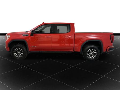 Used 2022 GMC Sierra 1500 AT4 w/ AT4 Preferred Package image 2