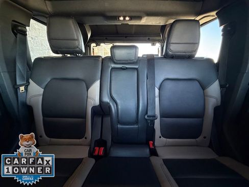 Used 2024 Ford Bronco Wildtrak image 25