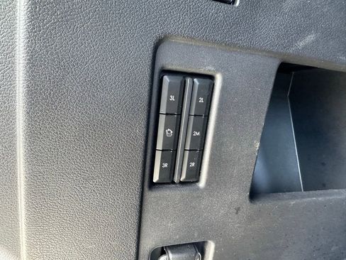 Used 2024 Lincoln Navigator L 4WD image 42