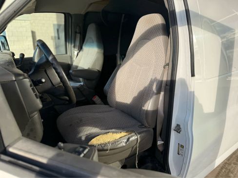 Used 2005 Chevrolet Express 2500 Extended image 7