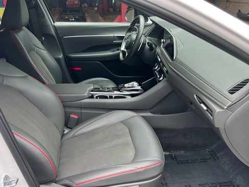 Used 2023 Hyundai Sonata SEL Plus image 10