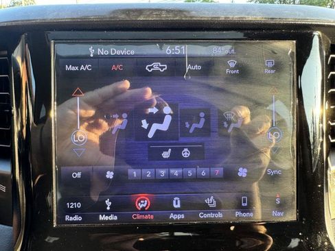 Used 2019 RAM 1500 Big Horn AWD/4WD image 27