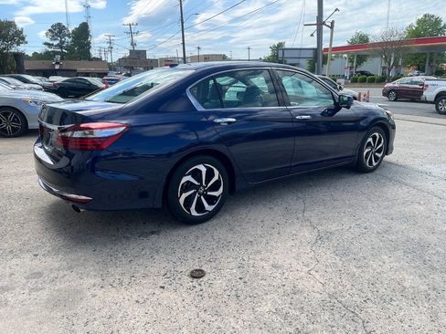Used 2016 Honda Accord EX-L image 6