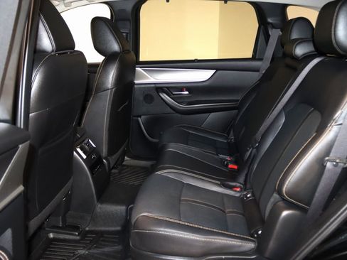 Used 2025 MAZDA CX-70 Plug-In Hybrid w/ Premium Pkg image 61