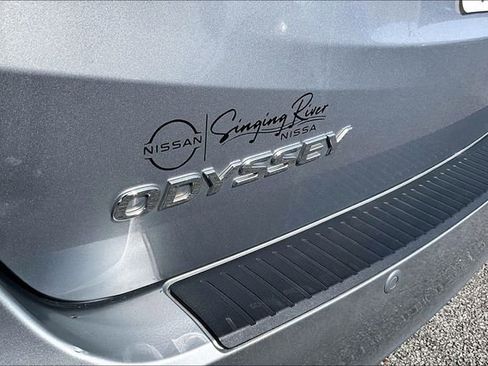 Used 2023 Honda Odyssey Elite image 27