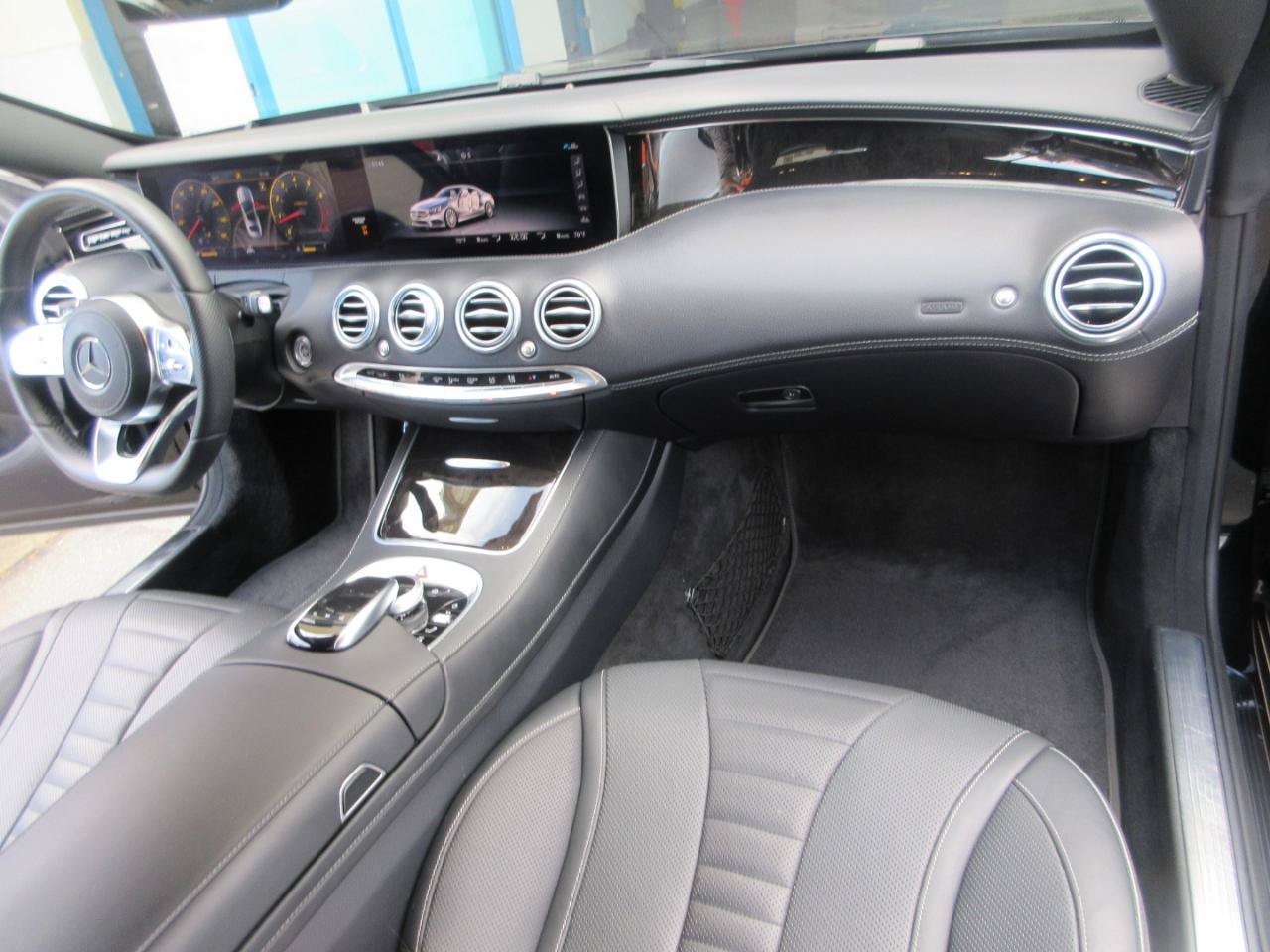 Used 2020 Mercedes-Benz S 560 4MATIC Coupe w/ AMG Line Exterior image 31