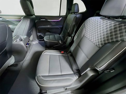 New 2026 GMC Acadia Denali image 20