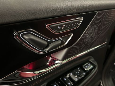 New 2026 Lincoln Corsair Reserve image 27