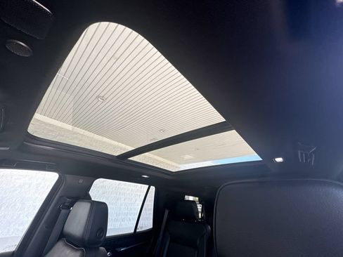 Certified 2023 GMC Yukon Denali AWD/4WD image 19