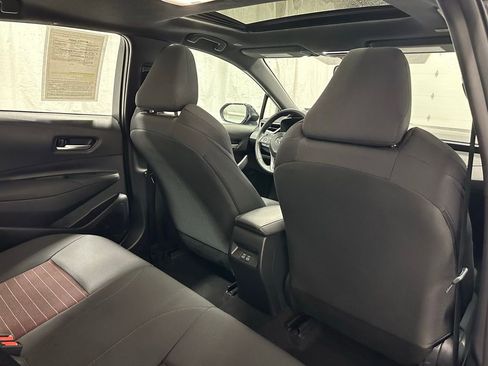 Used 2025 Toyota Corolla SE w/ SE Premium Package image 55
