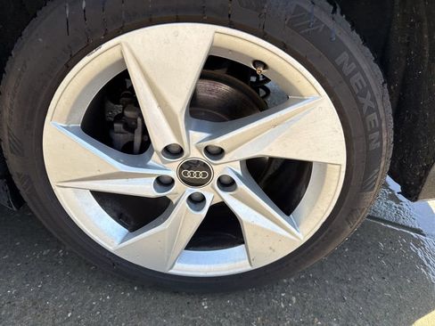 Used 2024 Audi A3 2.0T Premium FWD image 9