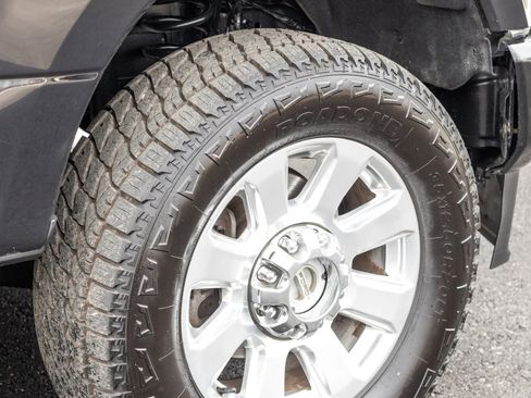 Used 2021 Ford F250 Platinum image 12